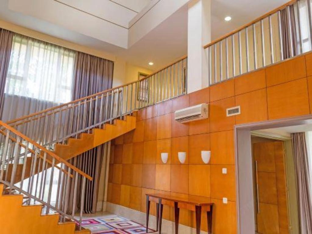 Ocean Spring Metropark Hotel Zhuhai Extérieur photo